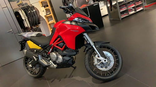 Imagem 2 de 14 de Ducati 950s