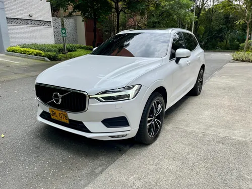 Volvo XC60 2.0 T5 Awd Momentum