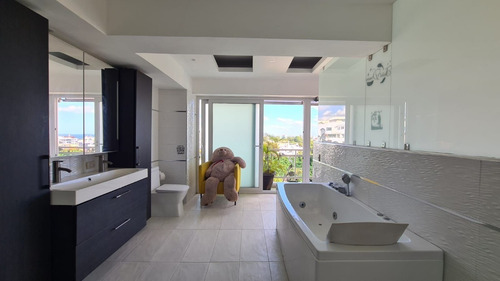 Imagen 15 de 16 de Apartamentos En Venta En Gazcue, Cercano A Sectores Como Zona Colonial, La Esperilla, Bella Vista, Independencia, Mirador Sur, Mirador Norte, La Julia, El Vergel, Santo Domingo