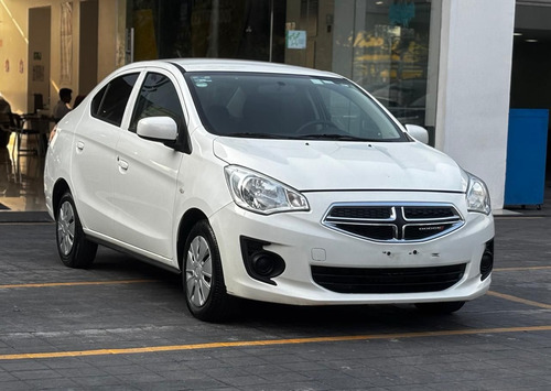 Dodge Attitude 1.2 Se At