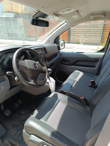 Opel Vivaro 2.0Td 150Hp
