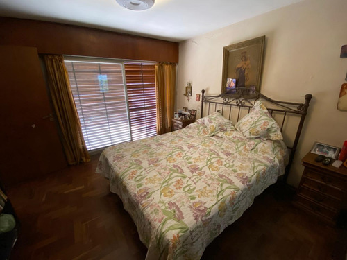 Venta Casa - Alto Cofico - 3 Dorm. - 4 Baños - Apto Crédito Hipotecario - Lugar Para Consultorios En Planta Baja