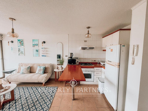 Arriendo Año Corrido, Comodo Departamento En La He...