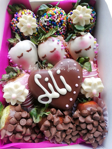 Imagen 5 de 10 de Arreglos Frutales Económicos Fresas Con Chocolate Caja Amor