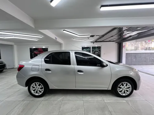 Renault Logan Mt 2023