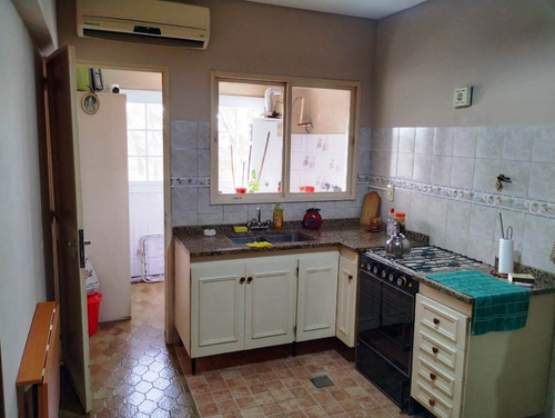 Imagen 6 de 14 de Venta - Amplio Departamento 3 Ambientes - Centro - Monte Grande