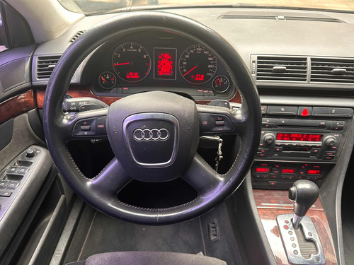 Audi A4 1.8 T Multitronic Luxury