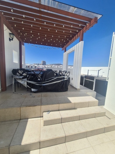 Imagen 20 de 20 de Casa En Venta. Zibata 3 Recamaras + Cuarto De Juegos Roof Garden .