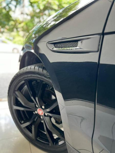 Jaguar F-PACE Fpace 20td Prestig