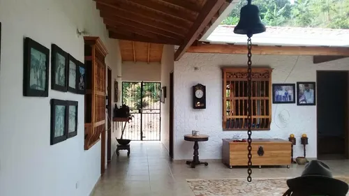Finca En Venta En Hispania. Cod V4005