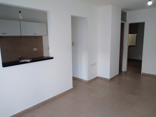 Departamento Venta La Plata Dormi C/ Patio