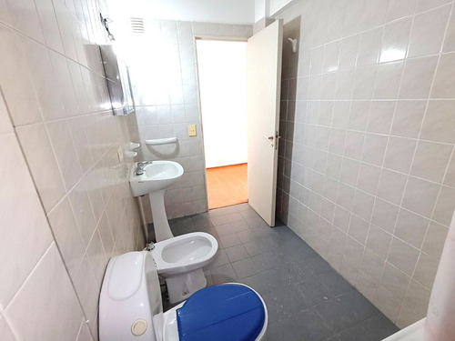 Departamento En Venta 3 Amb Con Cochera Parque Chacabuco