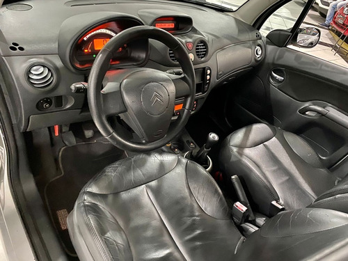 Imagem 9 de 11 de Citroen C3 1.4 I Exclusive 8v 2012