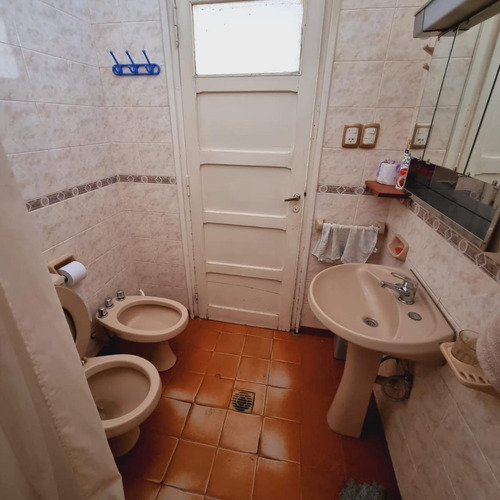 Venta Casa 3 Dormitorios Local Comercial. San Luis. J. G. Funes N°732