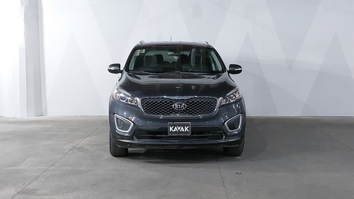 Kia Sorento 2.4 Lx At