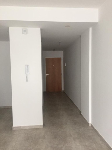 Imagen 6 de 17 de Hermoso Monoambiente De 39 M2 Con Cochera En Parque Chas Paternal