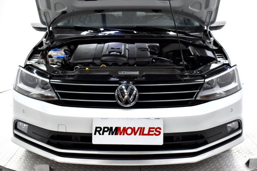 Volkswagen Vento 2.5 Luxury Dsg 2016 Rpm Moviles