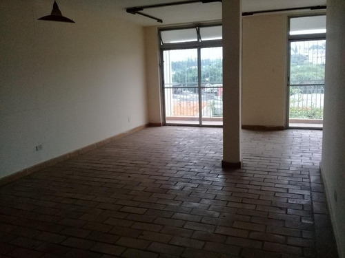 Imagem 18 de 27 de Sobrado Com 3 Dormitórios Sendo 1 Suíte Para Alugar, 160 M² Por R$ 3.500/mês - Jardim Taboão - São Paulo/sp. Consulte-nos! - So0199