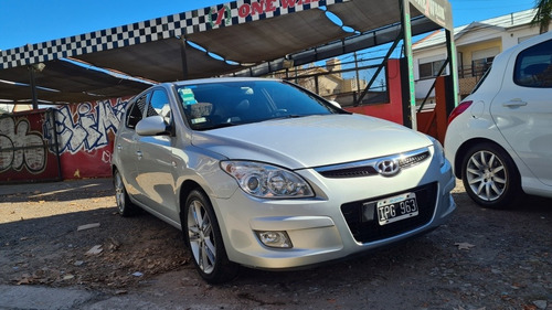 Imagen 5 de 8 de Hyundai I30 2.0 Gls Seg Premium L Manual