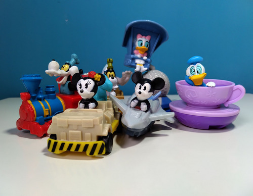 Muñecos Mickey & Minnie Runaway Railways X 6 (2022) (Usado)