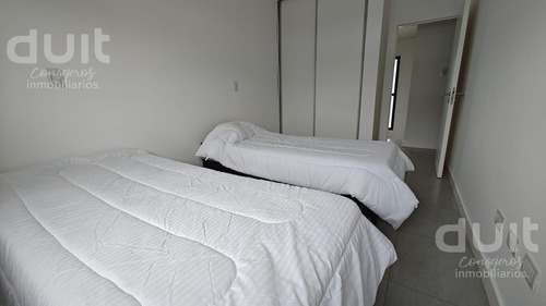 Duplex En Housing De Miradores, Totalmente Central!