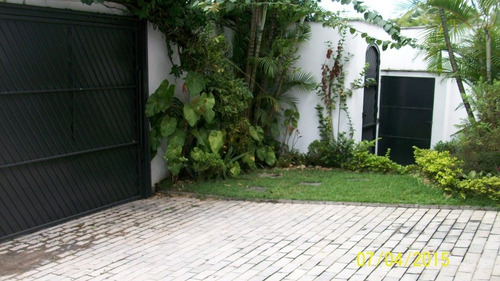Imagem 2 de 15 de Sobrado Alto Padrao 350m. Jardim França. 4 Dormit. 3 Suites Sendo 1 Master.pscina. 06 Vagas - Bl968