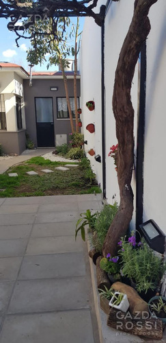 Casa En Turdera