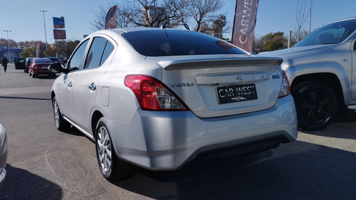 Nissan Versa 1.6 Advance At