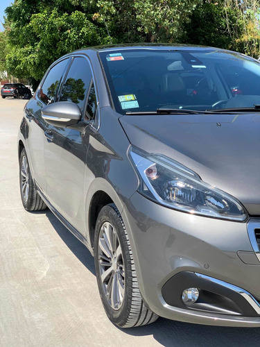 Imagen 7 de 23 de Peugeot 208 2017 1.6 Feline