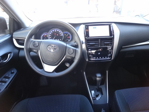 Imagem 3 de 7 de Toyota Yaris Xs Connect Plus 1.5 Automático Flex