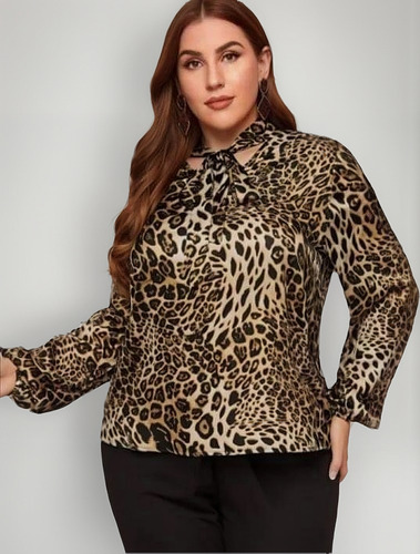 Blusa Con Estampado De Leopardo Con Cordon Talla Plus