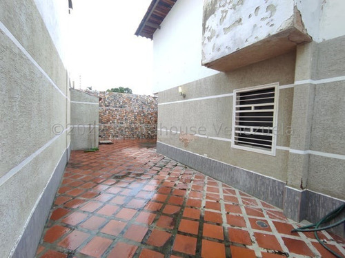 Imagen 25 de 27 de Fantastica Casa Tipo Townhouse Urb. Athenas Suite La Morita I 23-14310 Ejc 04243439046