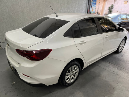 Chevrolet Onix plus 1.0 Lt 4p