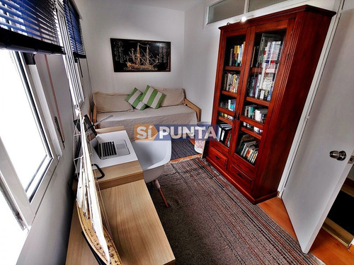 Imagen 10 de 12 de Apartamento En El Corazón De Punta!