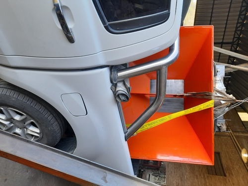 Imagen 10 de 15 de Pala Tolva Autoelevador (llenado De Bolsones)