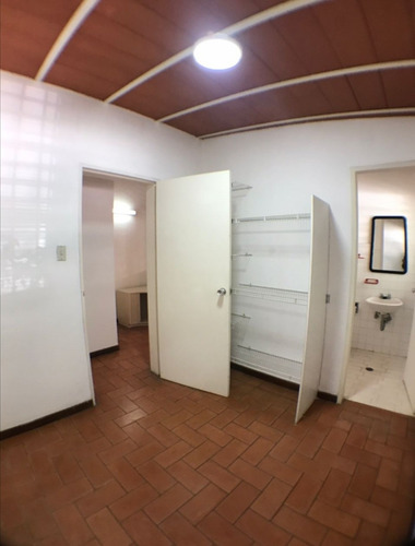 Imagen 9 de 9 de Alquilo Anexo 20m2 Macaracuay 1770