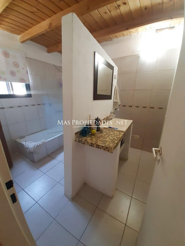 Imagen 8 de 15 de Venta Duplex Tipo Casa 4 Ambientes En Canning