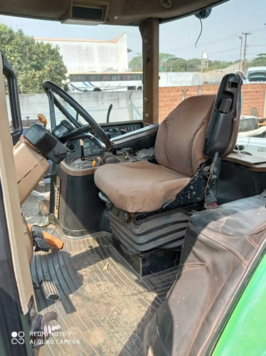 John Deere 7225j