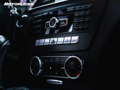 Imagen 12 de 15 de Mercedes Benz C250 1.8 Avantgarde At | Permuta / Financia