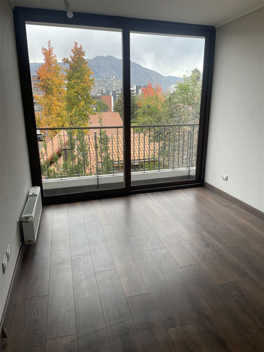 Moderno Departamento Con Excelente Ubicación Y Conectividad