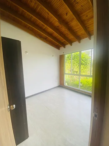 Se Arrienda Casa En Calarca Incluye Servicios