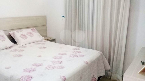 Imóvel De 3 Dormitórios Em Condomínio Com Grande Estrutura De Lazer! - 271-im315025