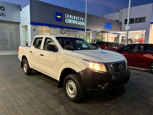 Nissan NP300 2.5 Doble Cabina S Pack Seg Mt