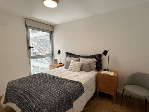 Venta Apartamento De 2 Dormitorios Con Garaje En Cordón Sur A Estrenar. -- Ideal Inversores