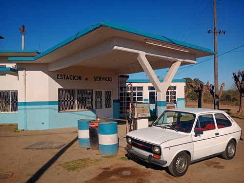 Imagen 5 de 12 de Fiat 133 L