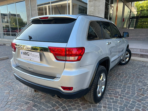Imagen 5 de 15 de Jeep Grand Cherokee Lim 3.6 2011