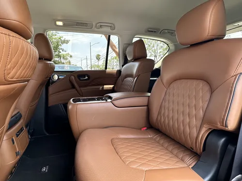 Infiniti QX80 5.6l Perfection 7 Pasajeros At