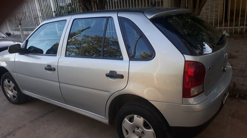 Imagen 8 de 9 de Volkswagen Gol 1.6 I Power 701 2010