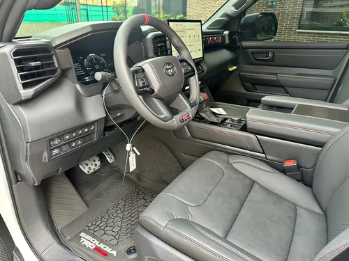 Toyota Sequoia 3.5 V6 Trd Pro