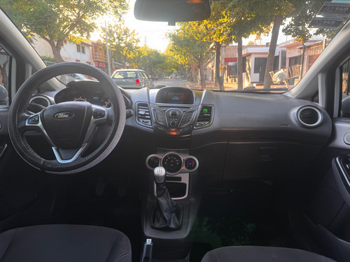Ford Fiesta Kinetic 1.6 Se 120cv